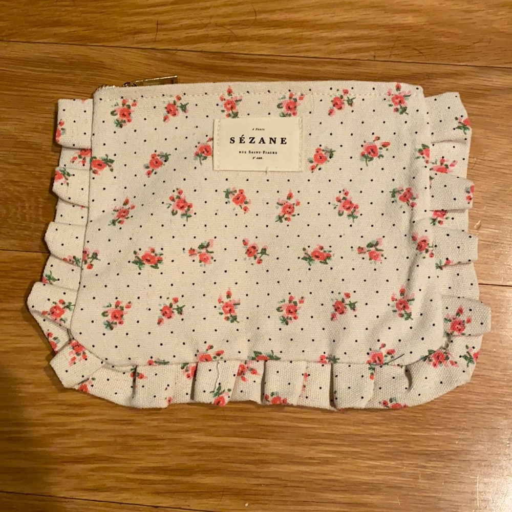 NWOT Sezane makeup bag